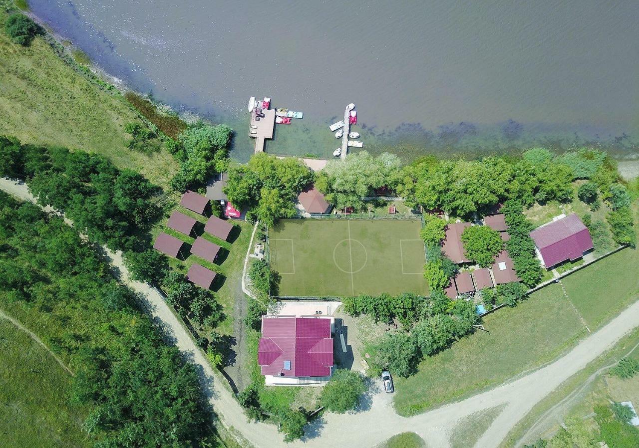 Enpi Lake Resort ยาช ภายนอก รูปภาพ