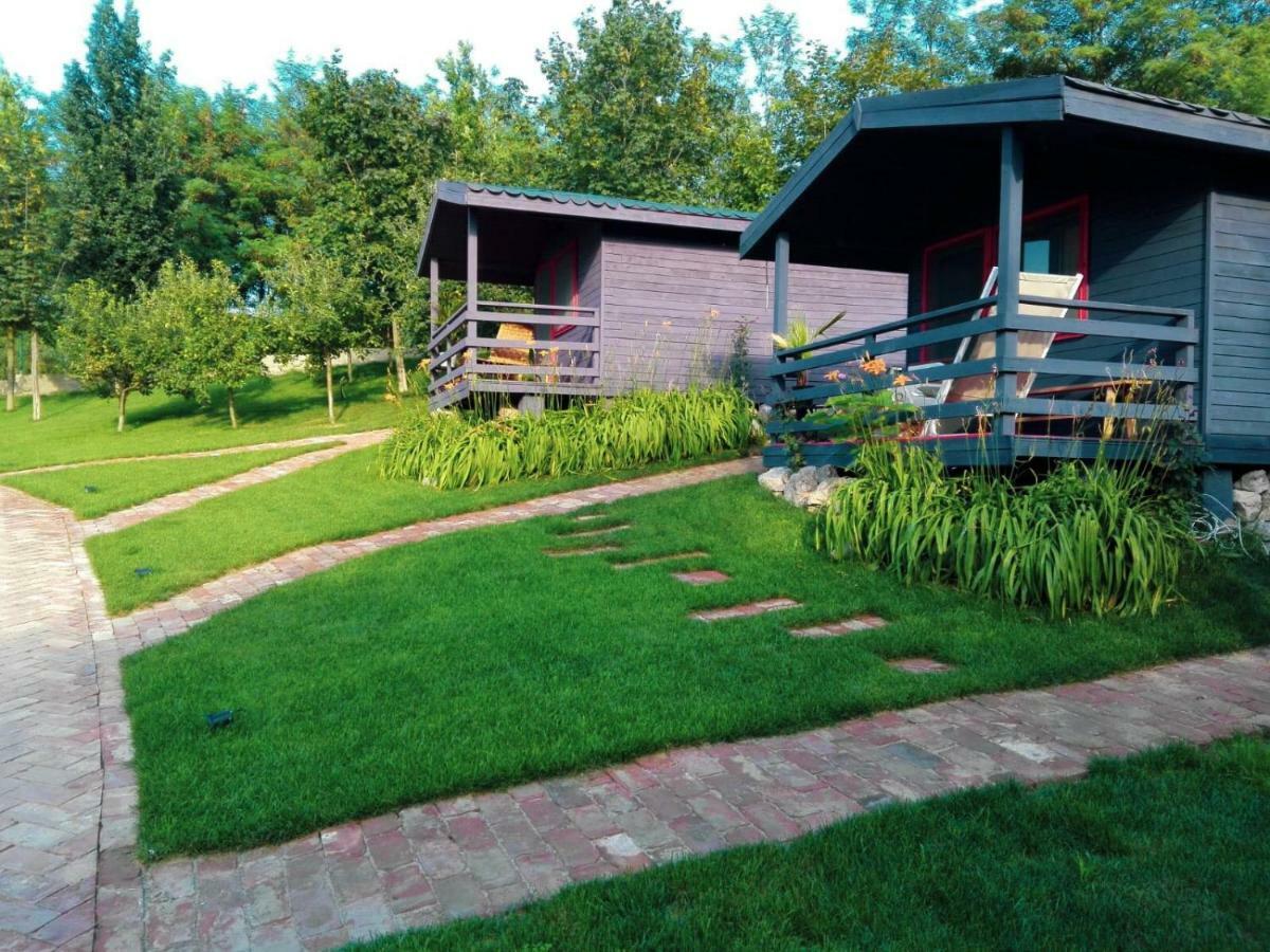 Enpi Lake Resort ยาช ภายนอก รูปภาพ